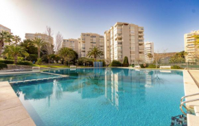 Pet Friendly Apartment In Alacant With Kitchen